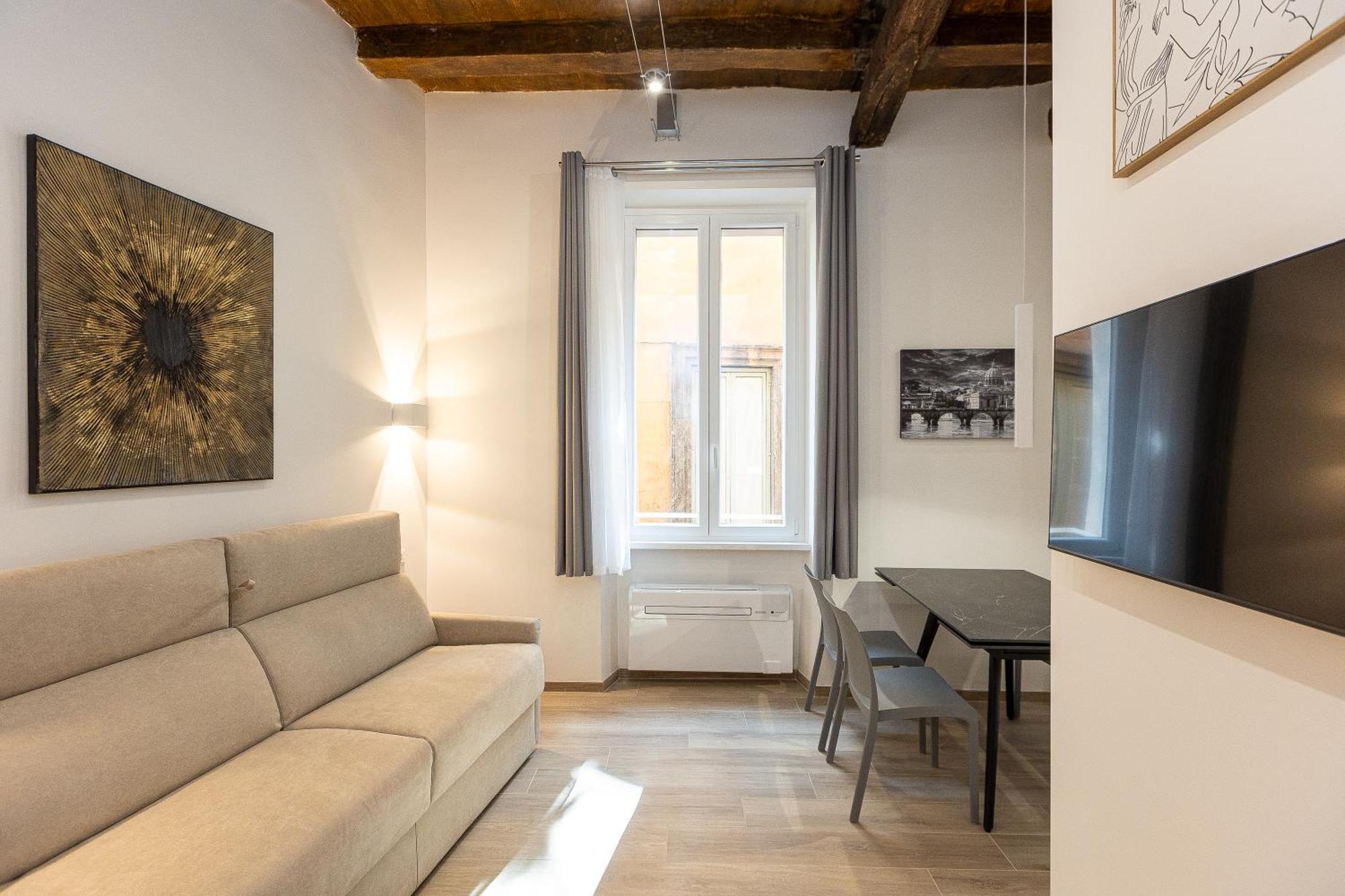 Appartamento Navona Modern By In Roma