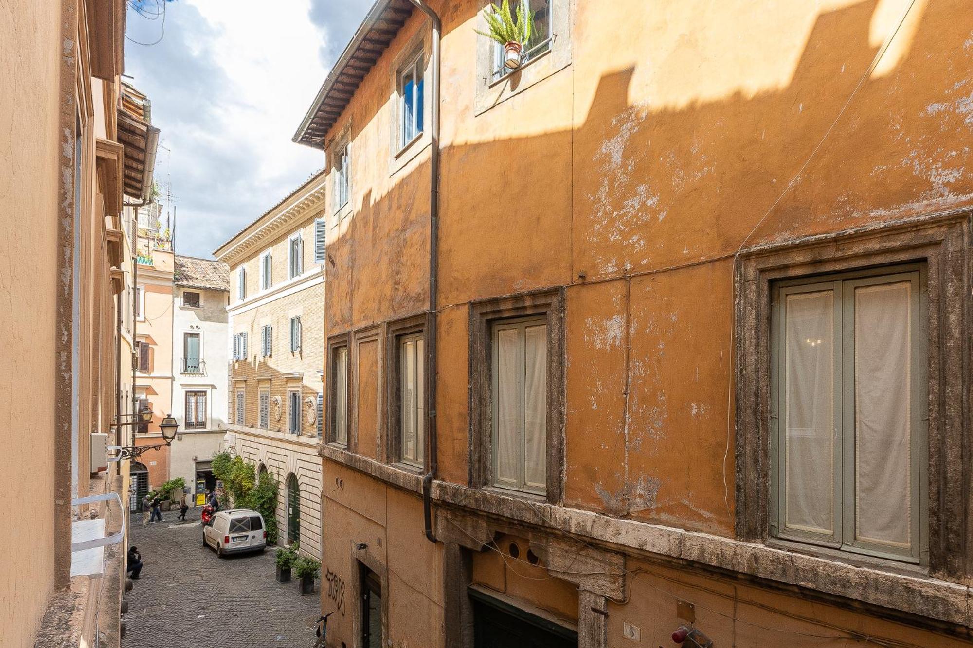 Navona Modern By In Appartamento