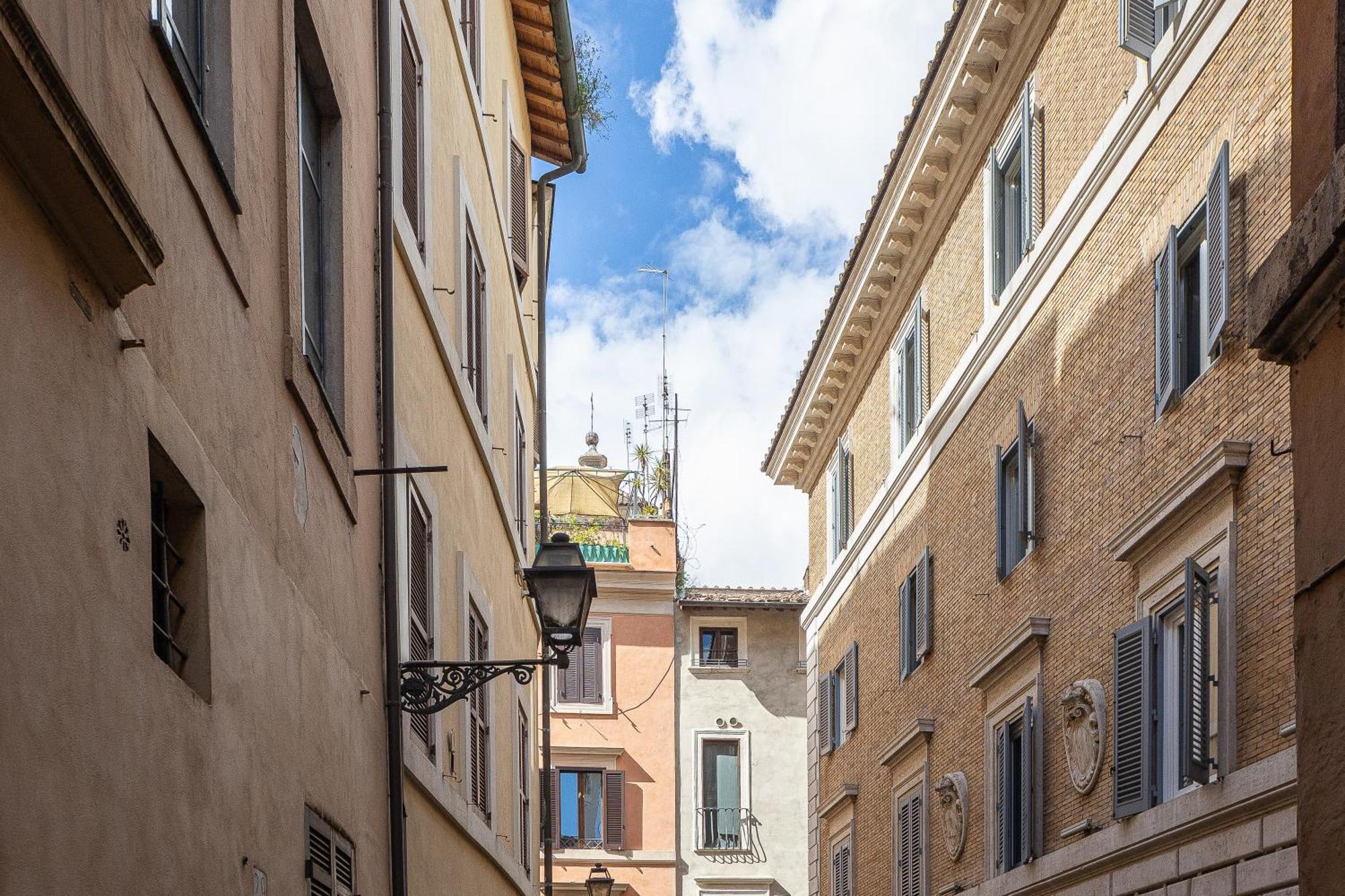 Appartamento Navona Modern By In *